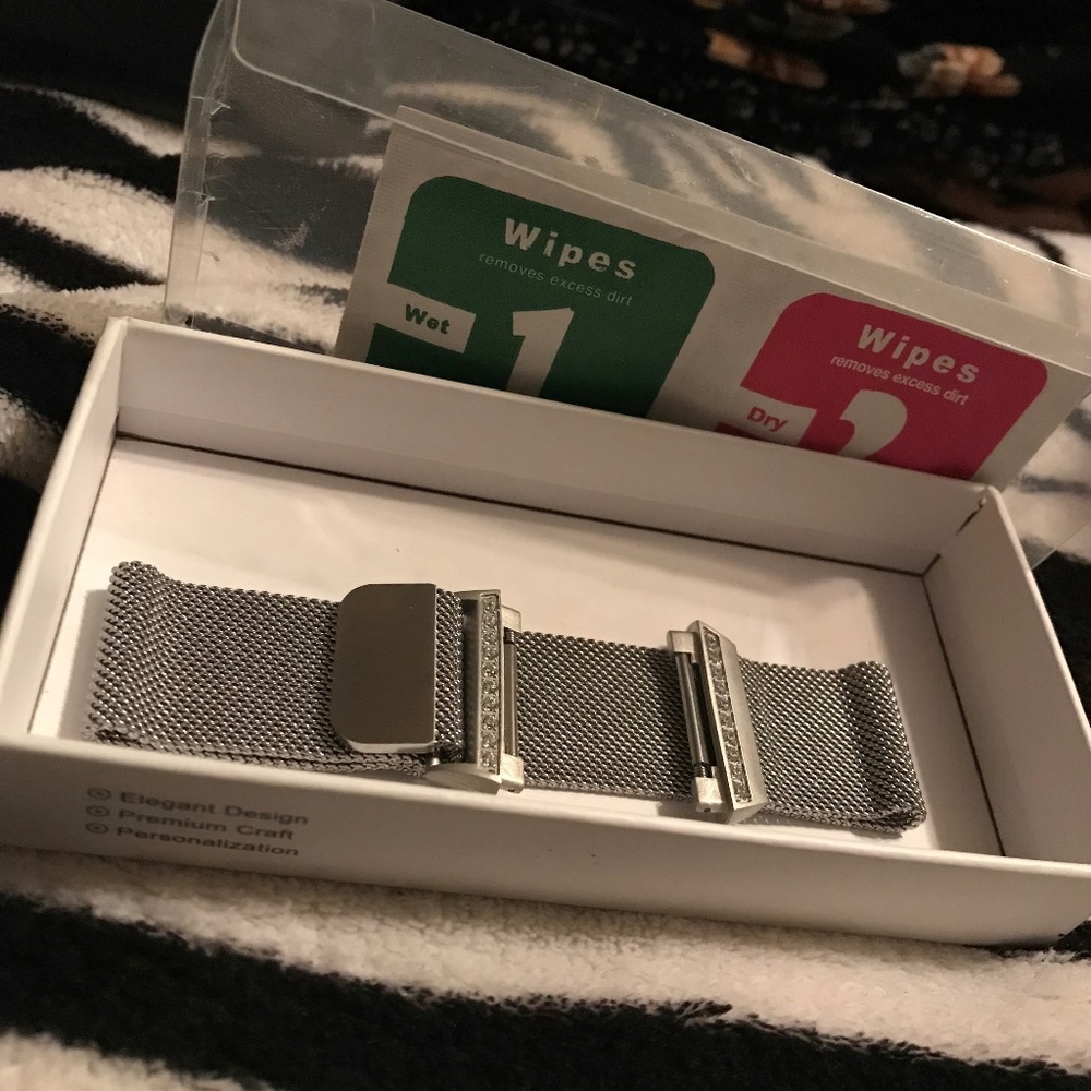 Fitbit Ionic Band with diamond BRAND NEW
